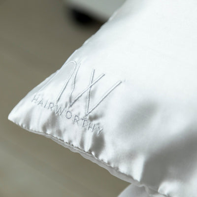 Unlock the Secret to Luscious Curls with Silk Pillowcases